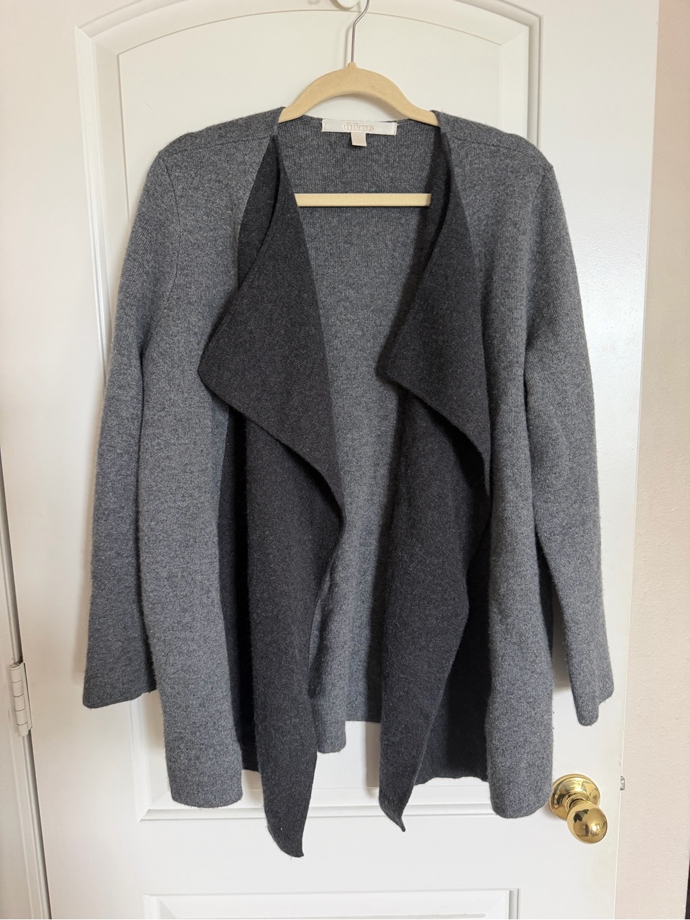 GUC Nordstrom collection shawl collar cardigan black gray small